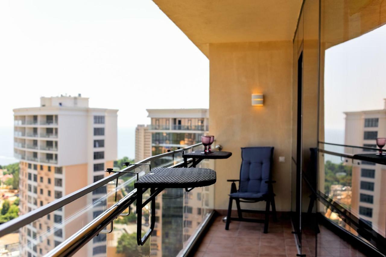 Arcadia Vip Apartments Sea View! Oldenburg Bagian luar foto